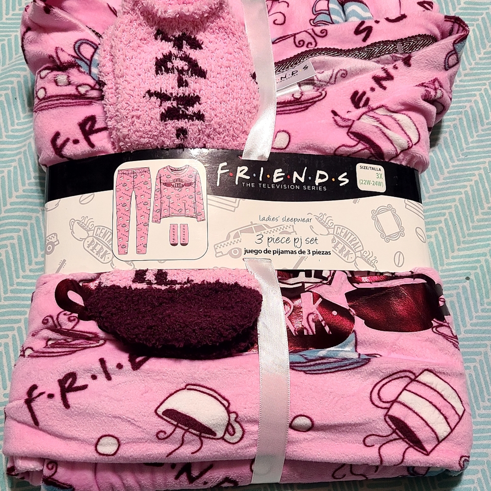 Pajamas  NWT